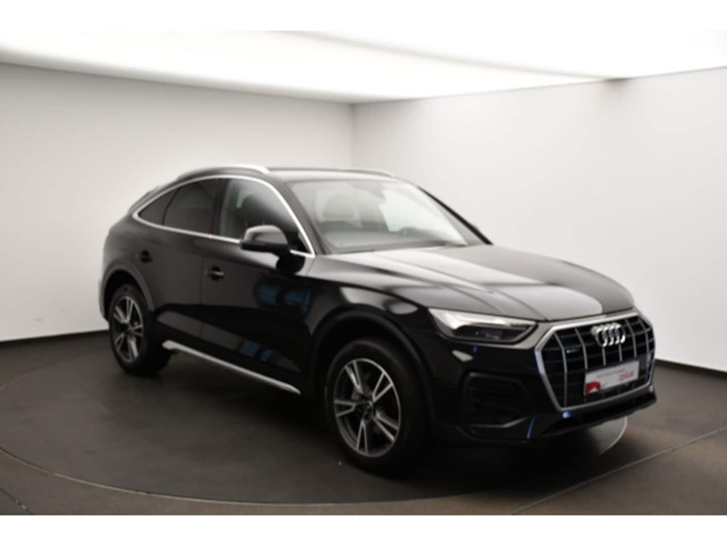 Bild über Audi Q5 Sportback 45 TFSI quattro S tronic - für weitere Informationen kontaktieren Sie den Audi Partner