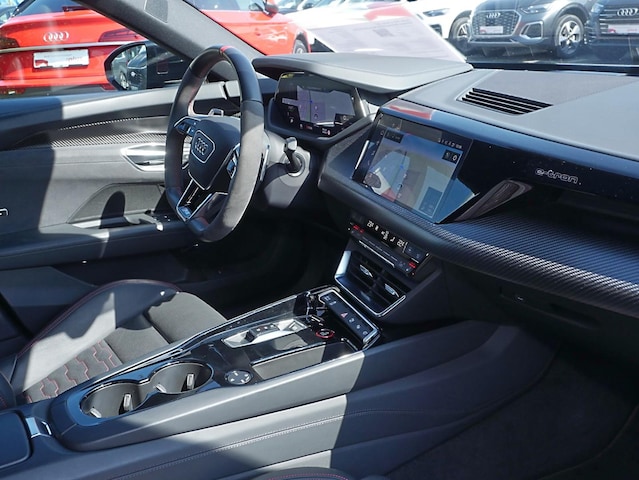 Audi e-tron GT RS