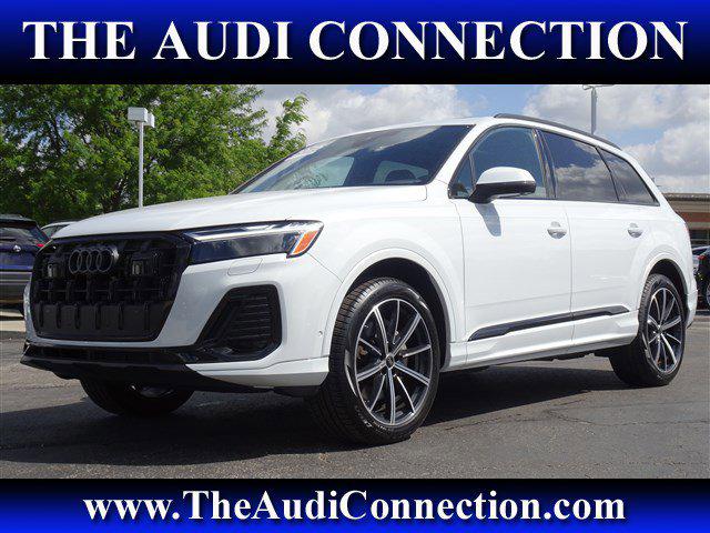 2025 Audi Q7 45 Premium Plus quattro Tiptronic's photo