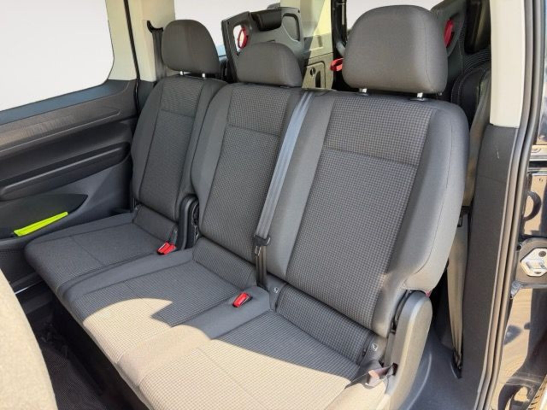 Volkswagen Caddy Maxi Basis-Modell