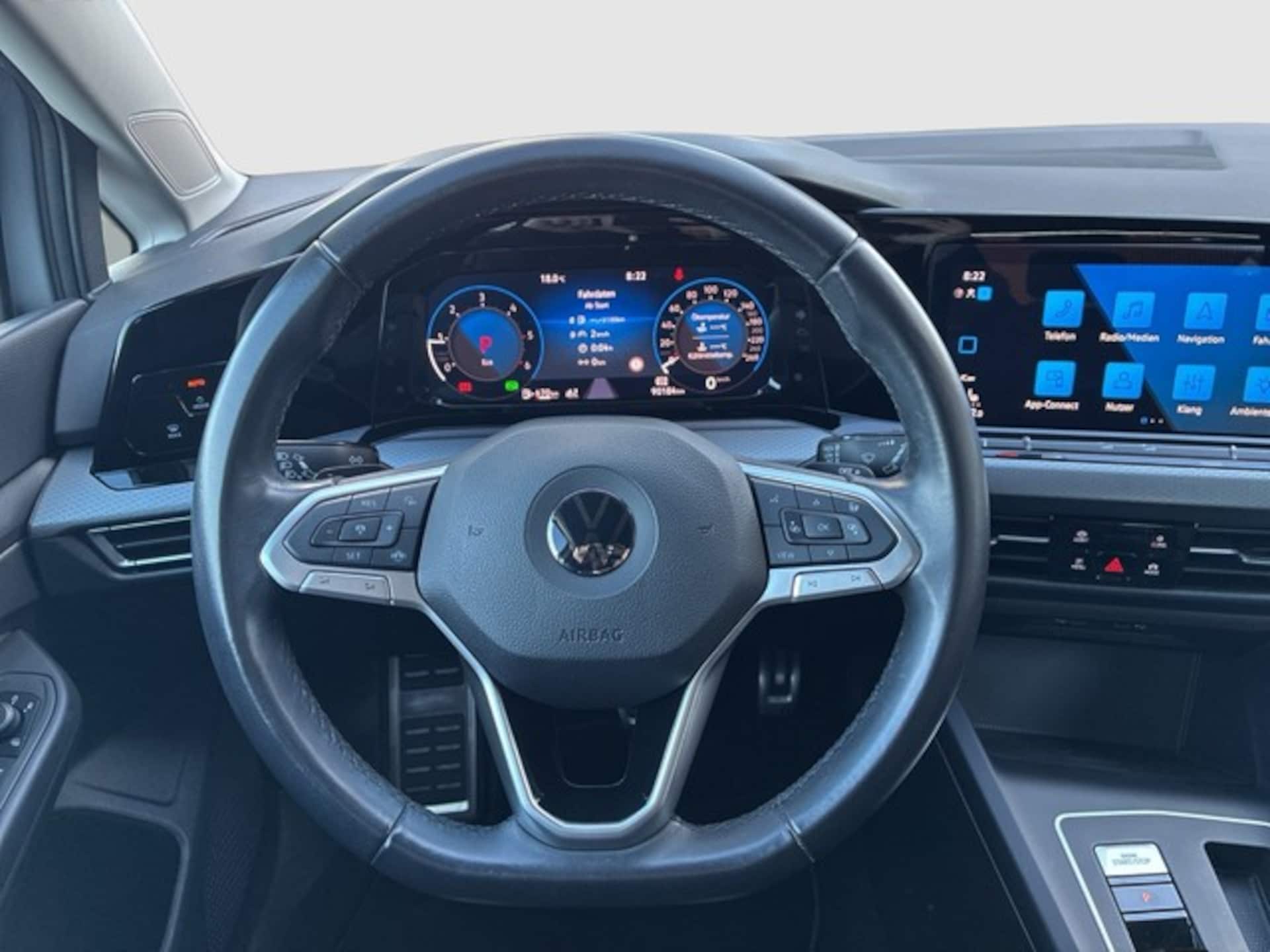 Volkswagen Golf Active