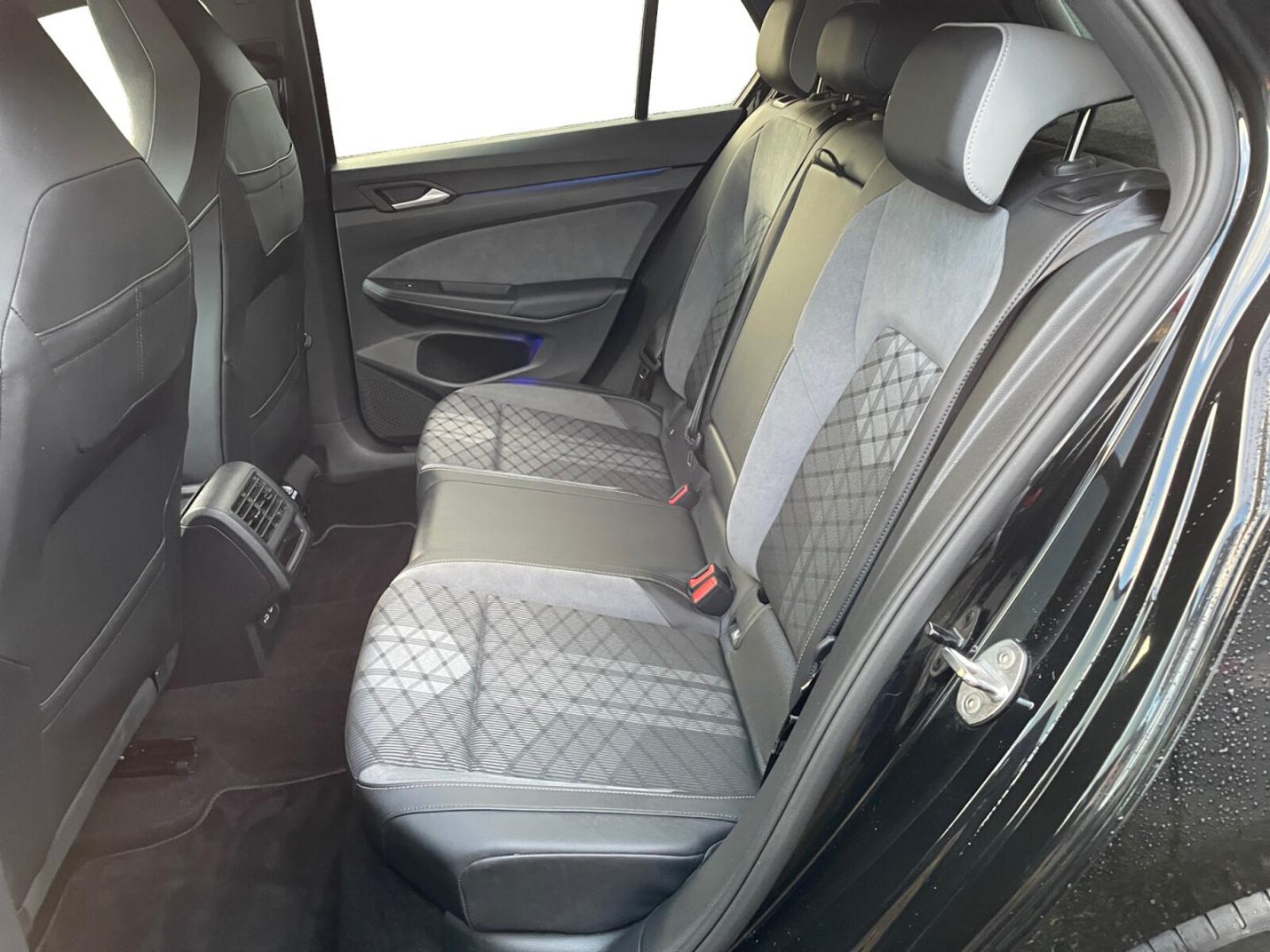 Volkswagen Golf – Bild 10
