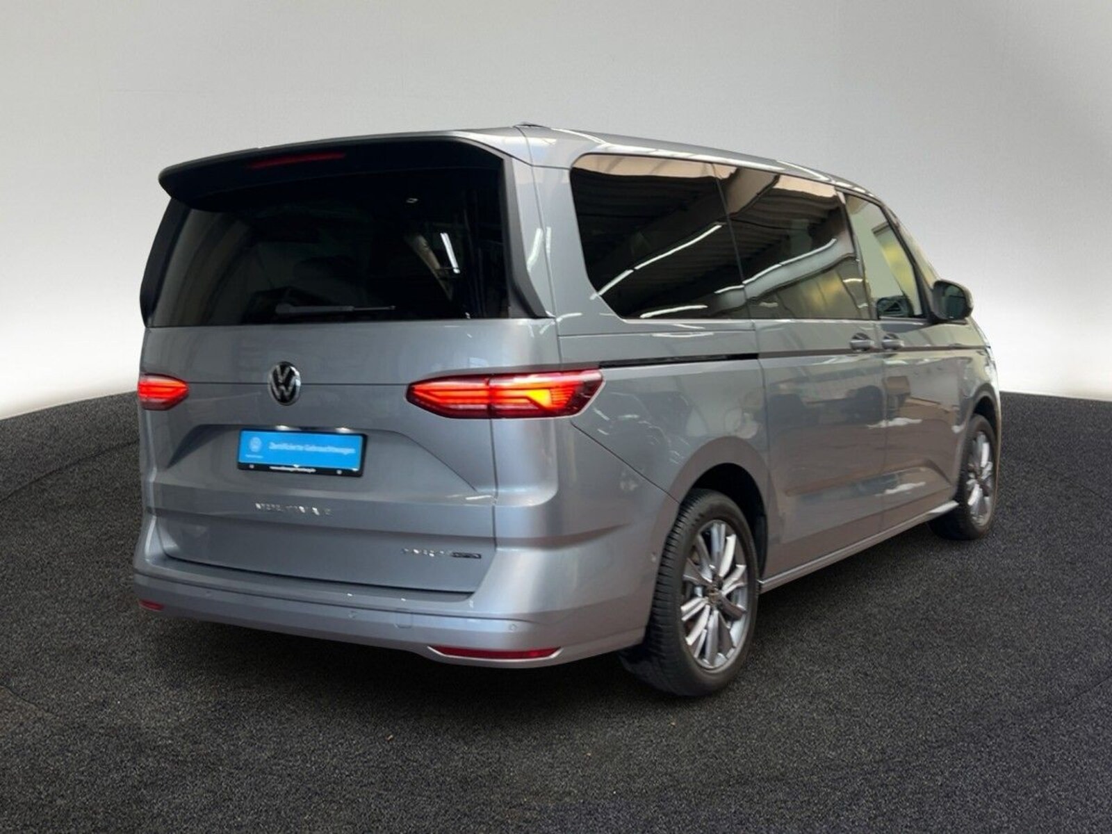 Volkswagen Multivan Langversion – Bild 3