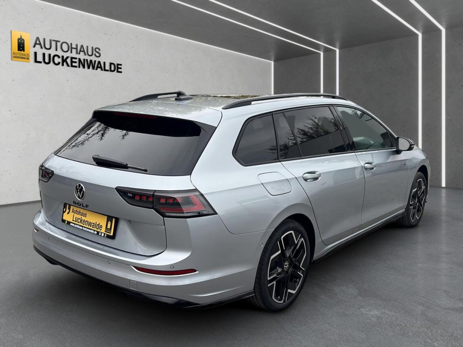 Volkswagen Golf Variant – Bild 3
