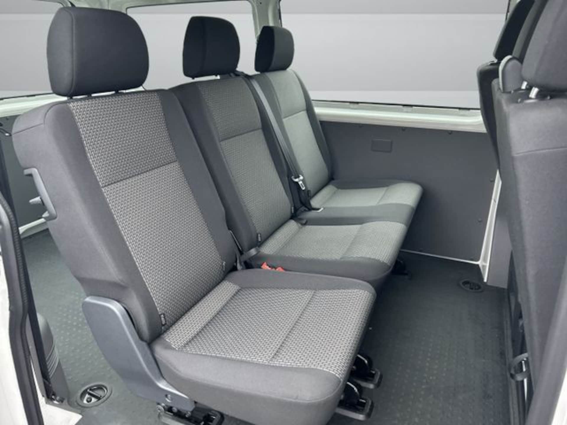 Volkswagen T6.1 Transporter Kombi kurzer Radstand