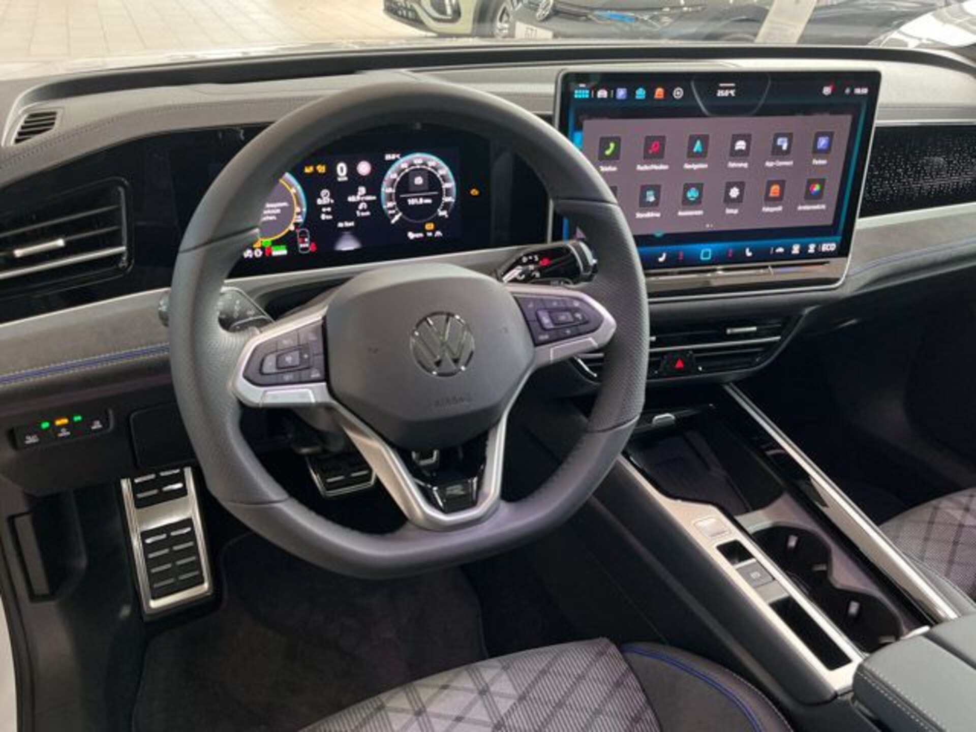Volkswagen Passat R-Line