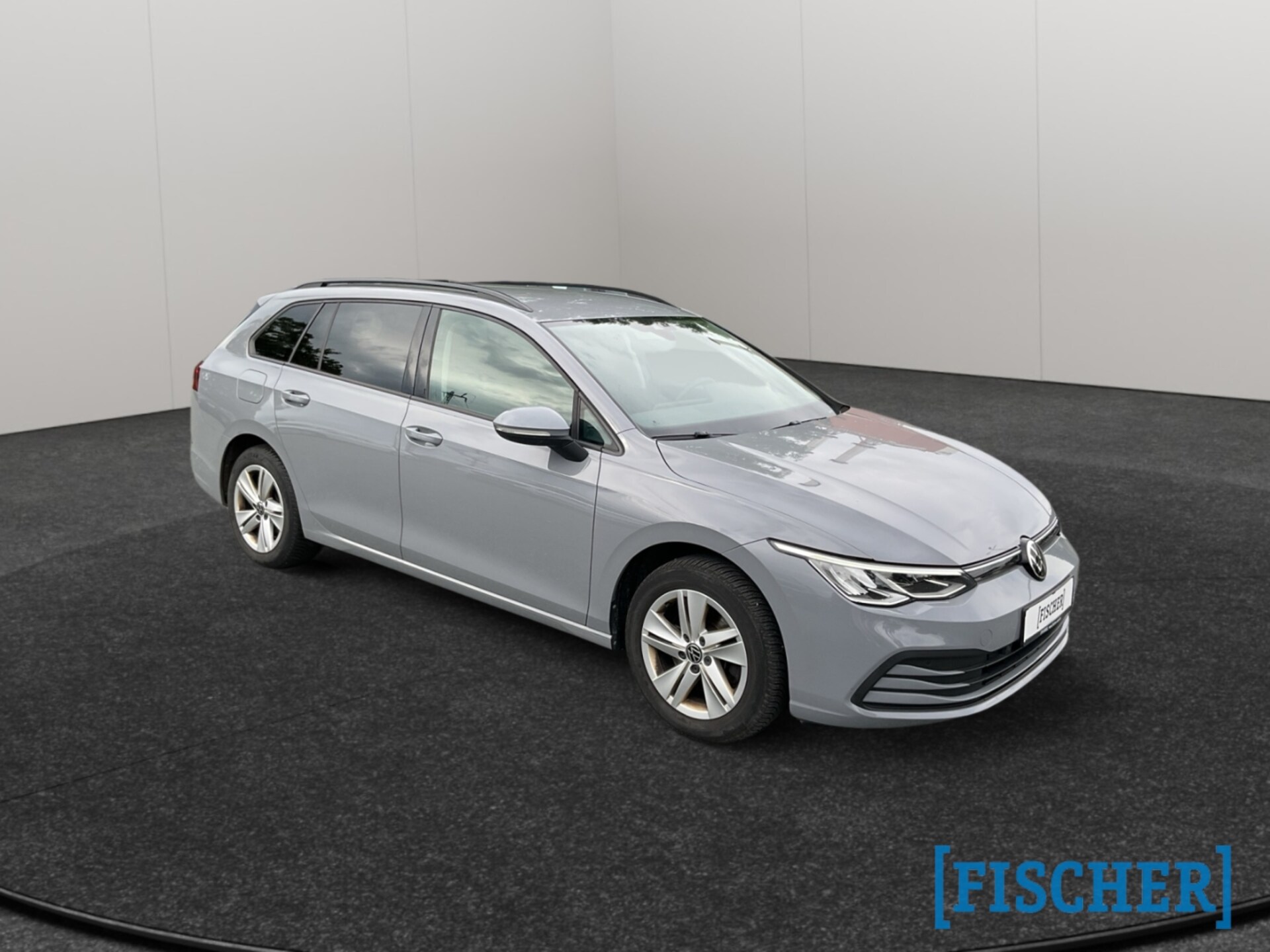 Volkswagen Golf Variant Life