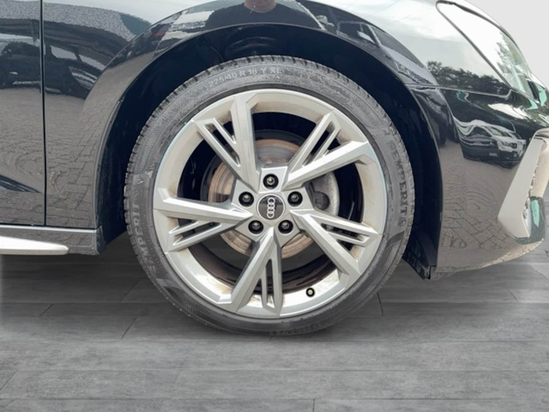 Audi A3 Sportback S line