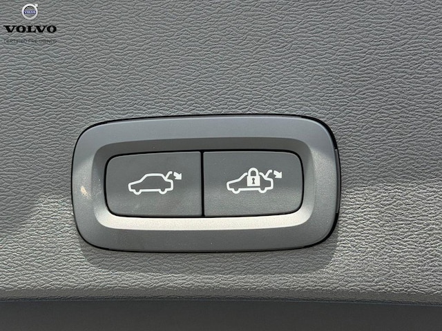 2026 Volvo XC40 Plus - Photo 20