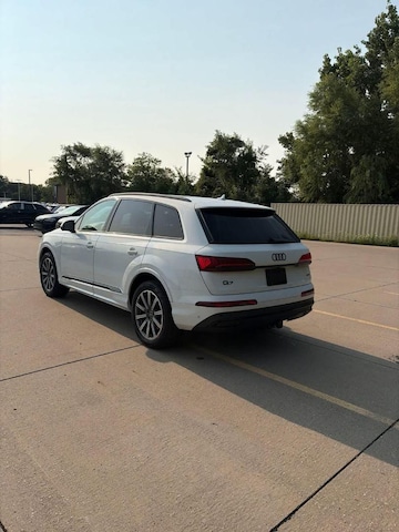 2023 Audi Q7