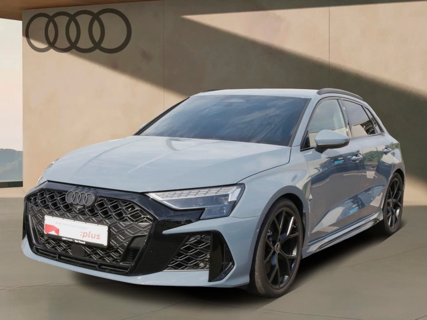 Bild über Audi RS 3 Sportback TFSI quattro 294 kW S tronic - für weitere Informationen kontaktieren Sie den Audi Partner