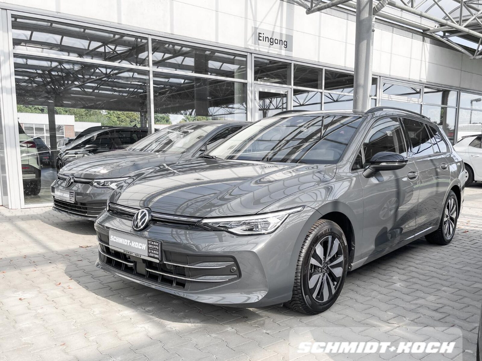 Volkswagen Golf Variant – Bild 2