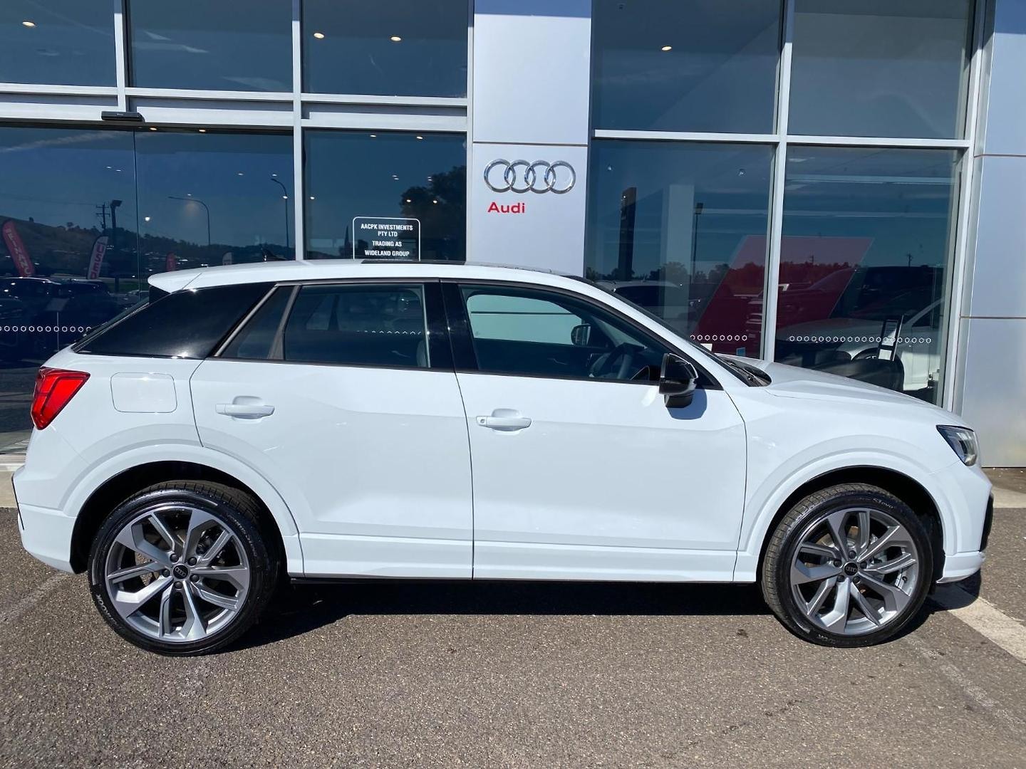 Image about Audi Q2 35 TFSI S tronic