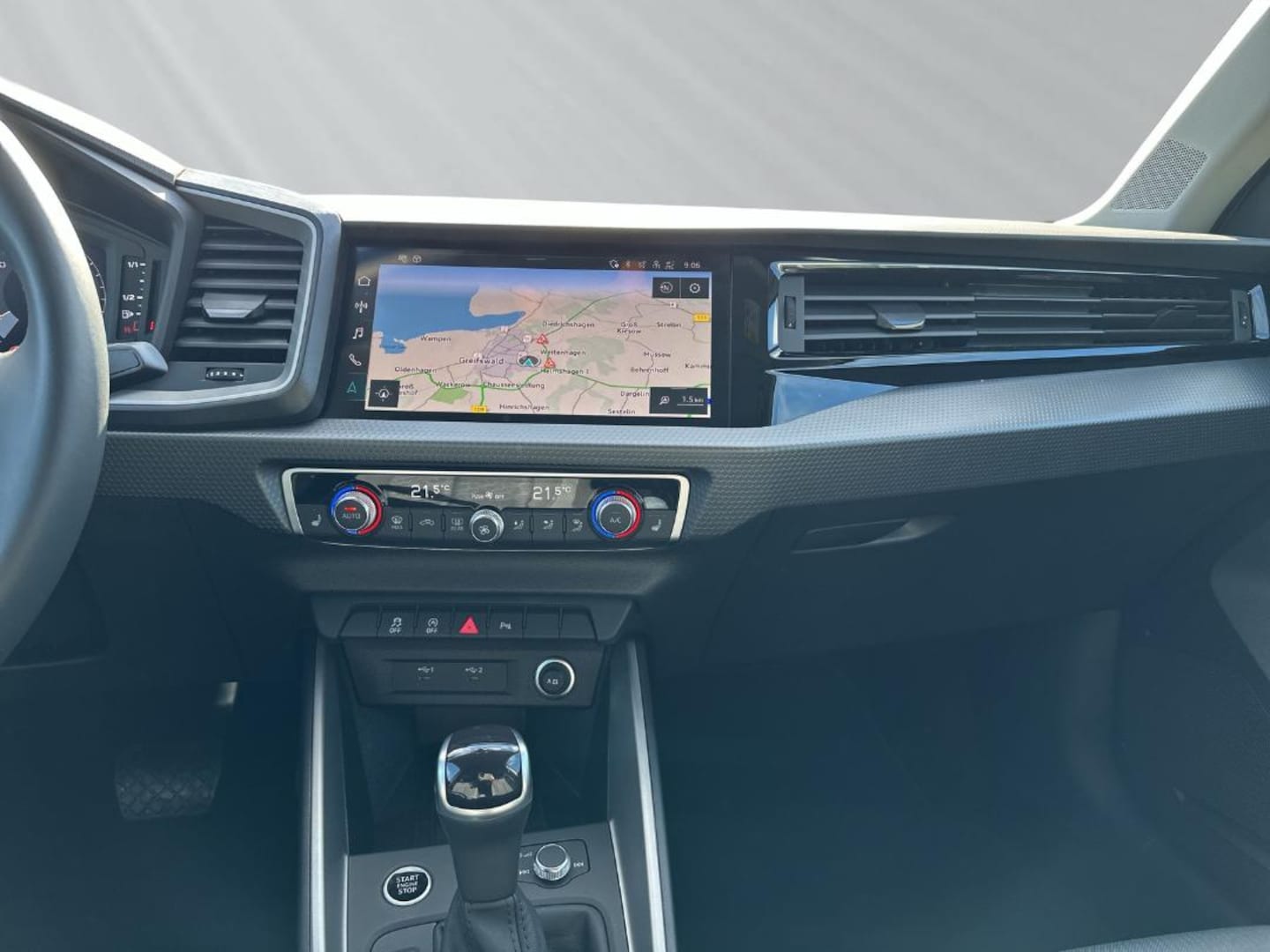 Bild über Audi A1 Sportback advanced 30 TFSI S tronic - für weitere Informationen kontaktieren Sie den Audi Partner