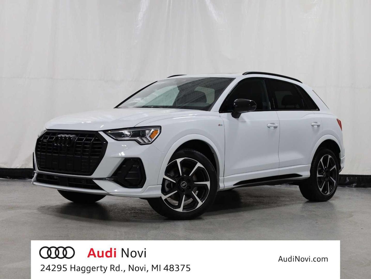 2025 Audi Q3 45 TFSI S Line Premium Plus quattro's photo