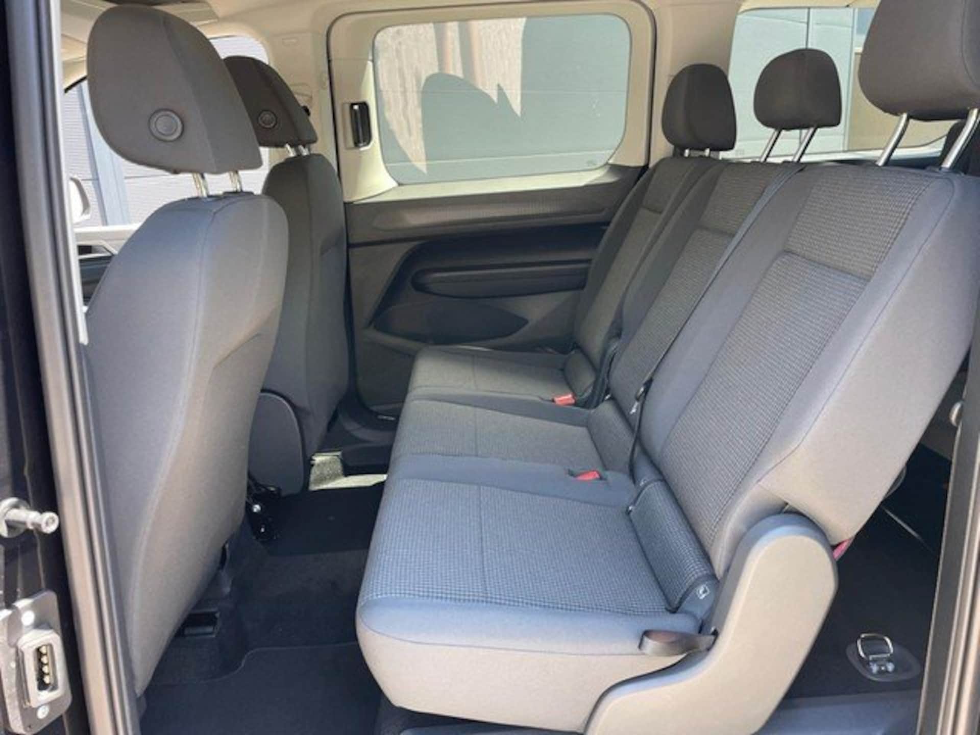 Volkswagen Caddy Maxi Basis-Modell