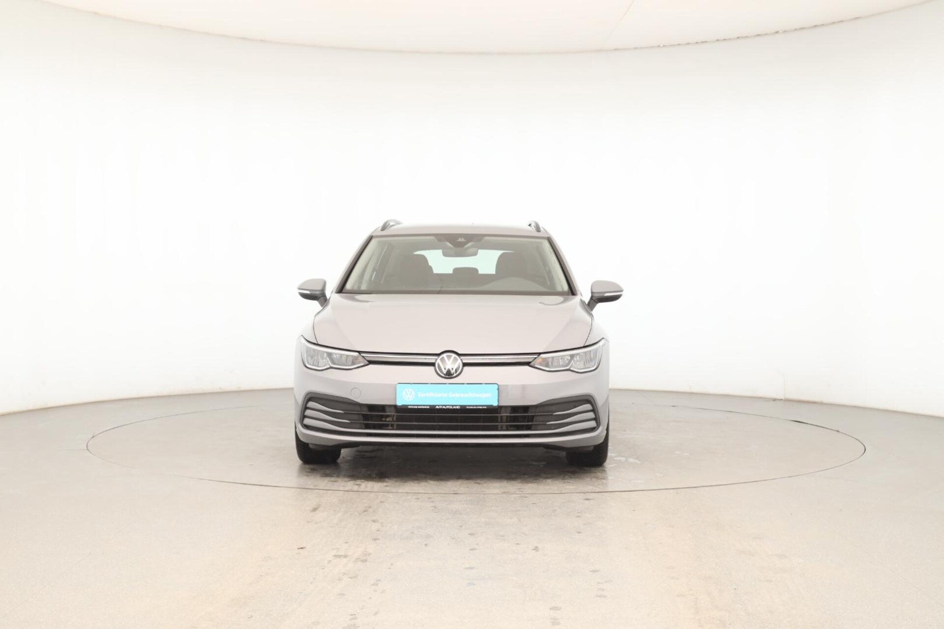 Volkswagen Golf Variant Life
