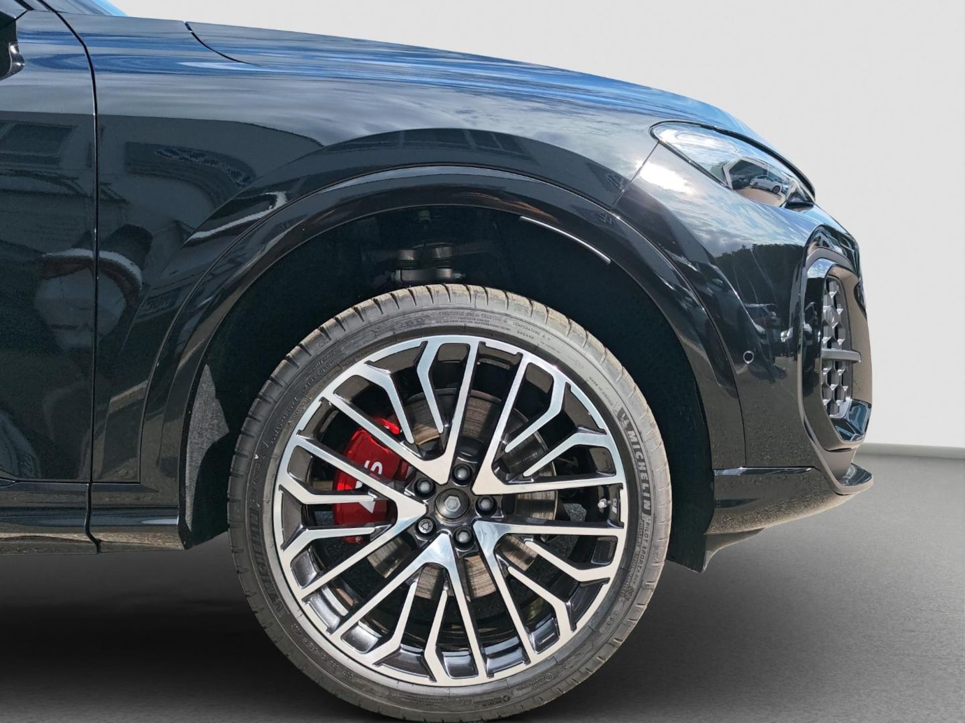 Audi SQ5 SUV edition one