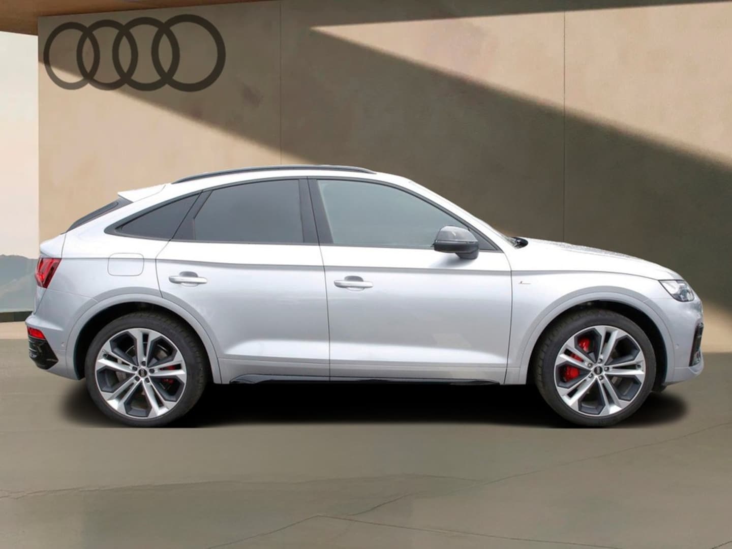 Bild über Audi Q5 Sportback TFSI e S line business 50 TFSI e quattro S tronic - für weitere Informationen kontaktieren Sie den Audi Partner