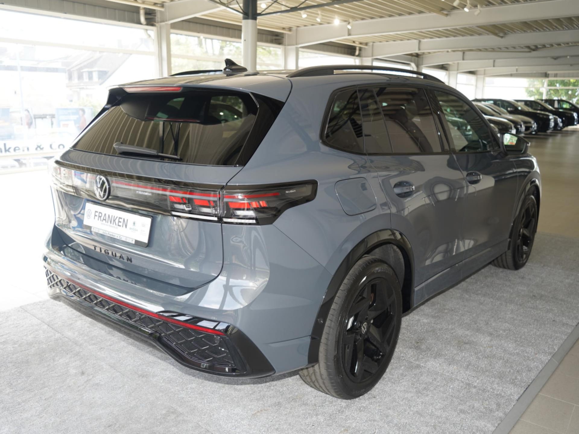 Volkswagen Tiguan R-Line
