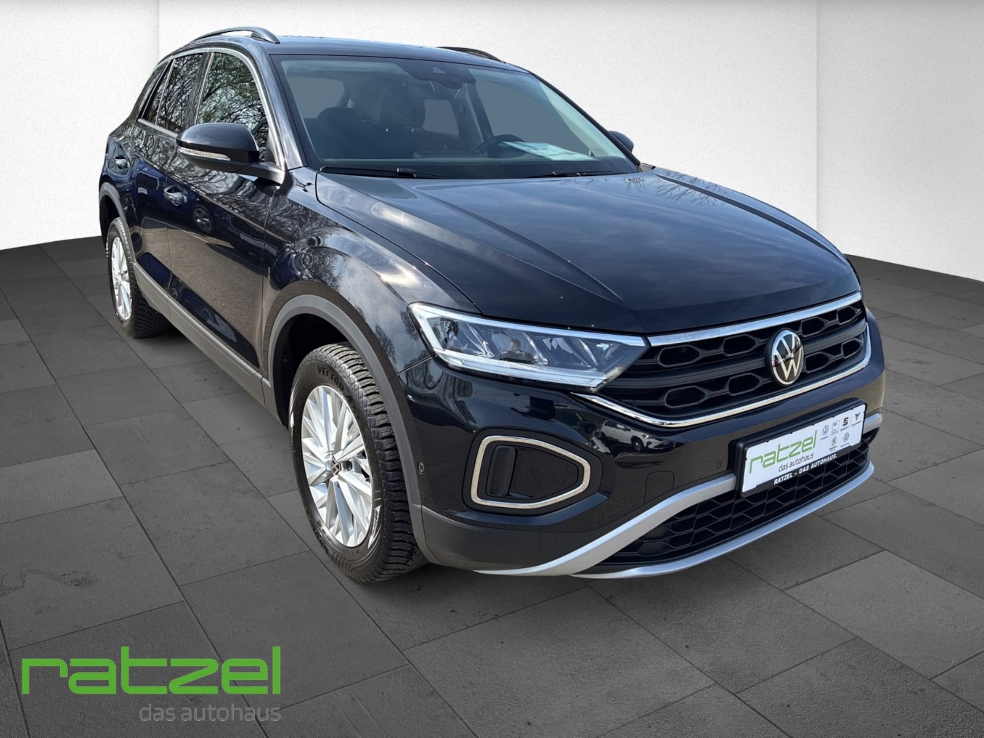 Volkswagen T-Roc Life