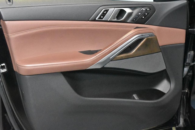 2021 BMW X6
