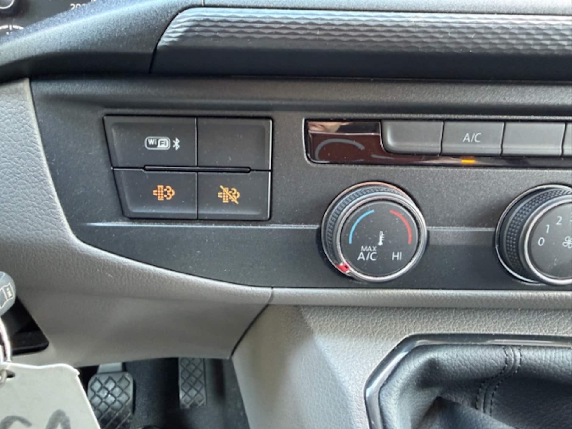 Volkswagen T6.1 Transporter Kasten langer Radstand