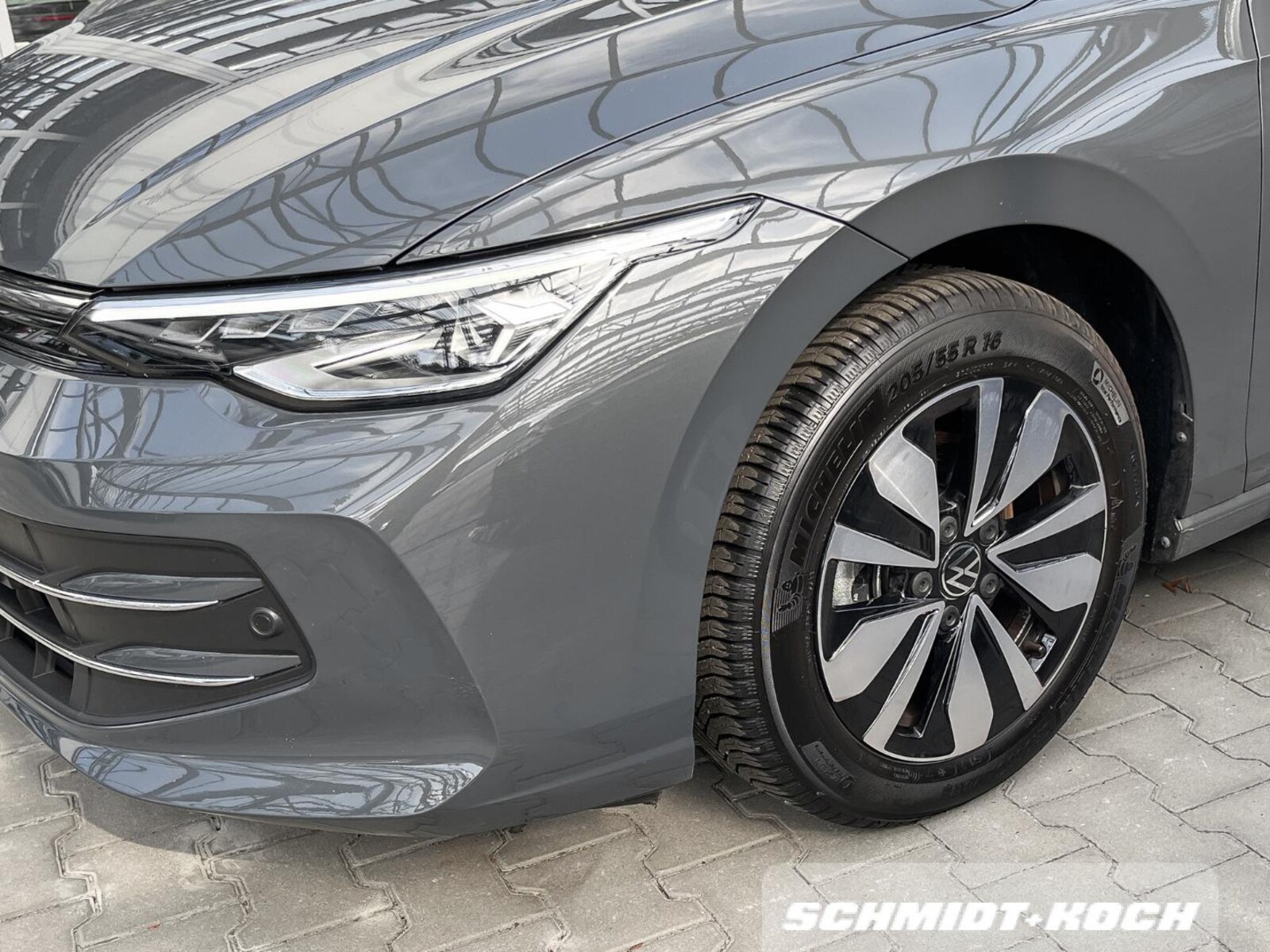 Volkswagen Golf Variant – Bild 4