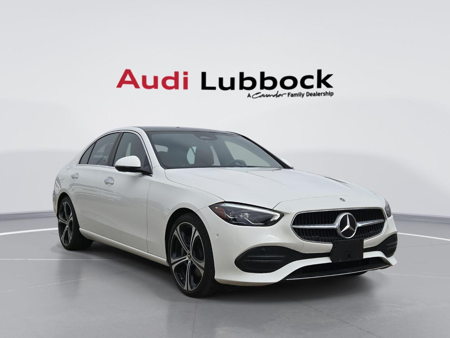2025 Mercedes-Benz C-Class C 300's photo
