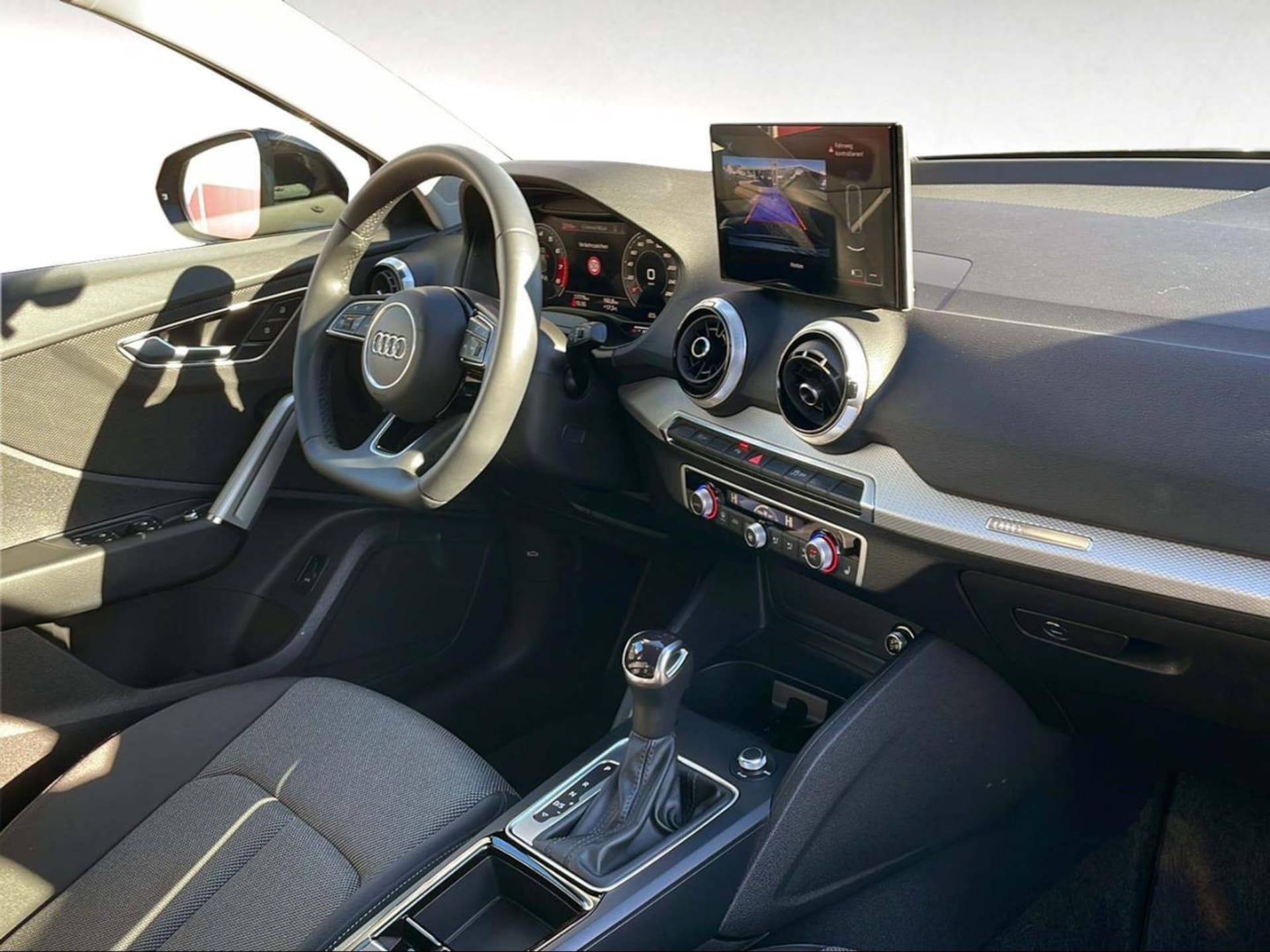 Audi Q2 S line