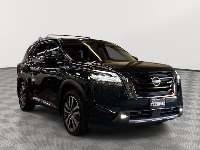2022 Nissan Pathfinder