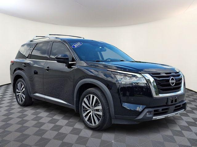 2022 Nissan Pathfinder