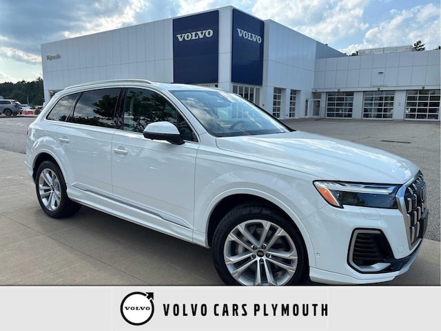 Photo of 2025 Audi Q7