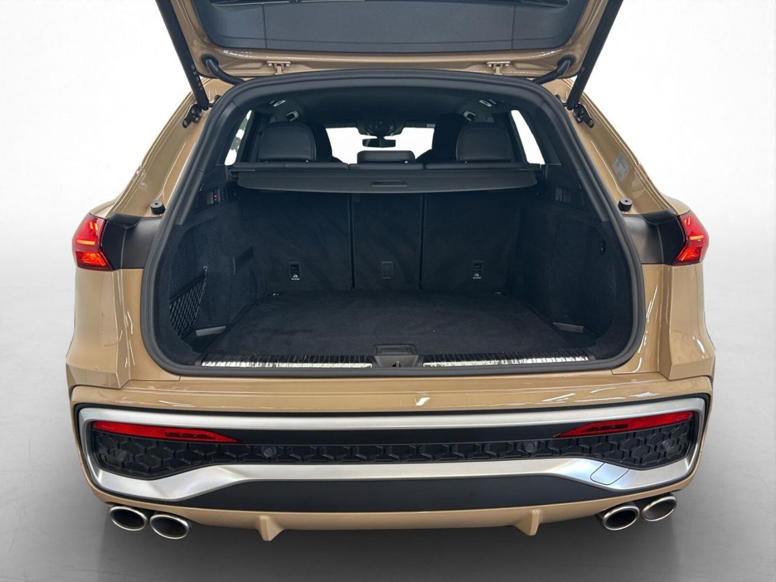 Audi SQ5 – Bild 11