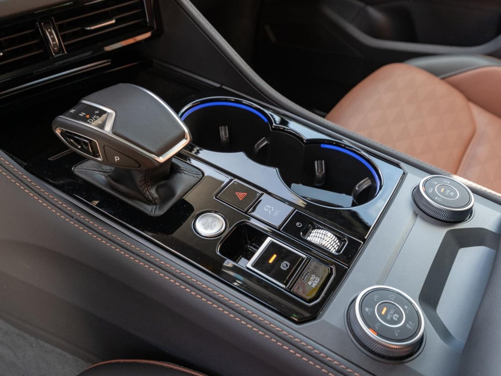 Volkswagen Touareg – Bild 16