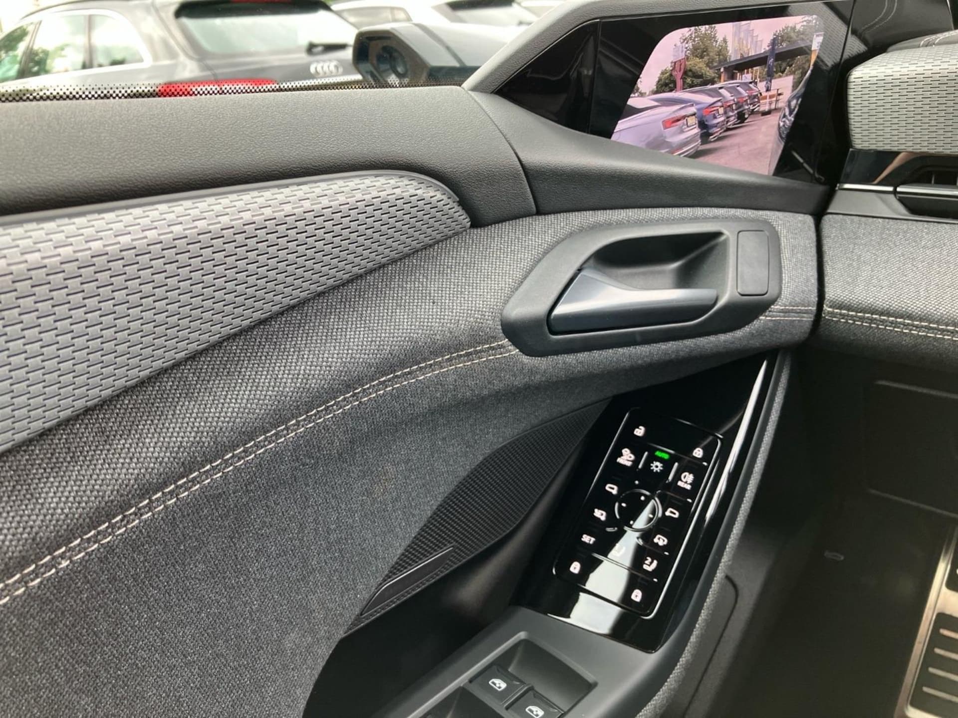 Audi A6 Avant e-tron edition one