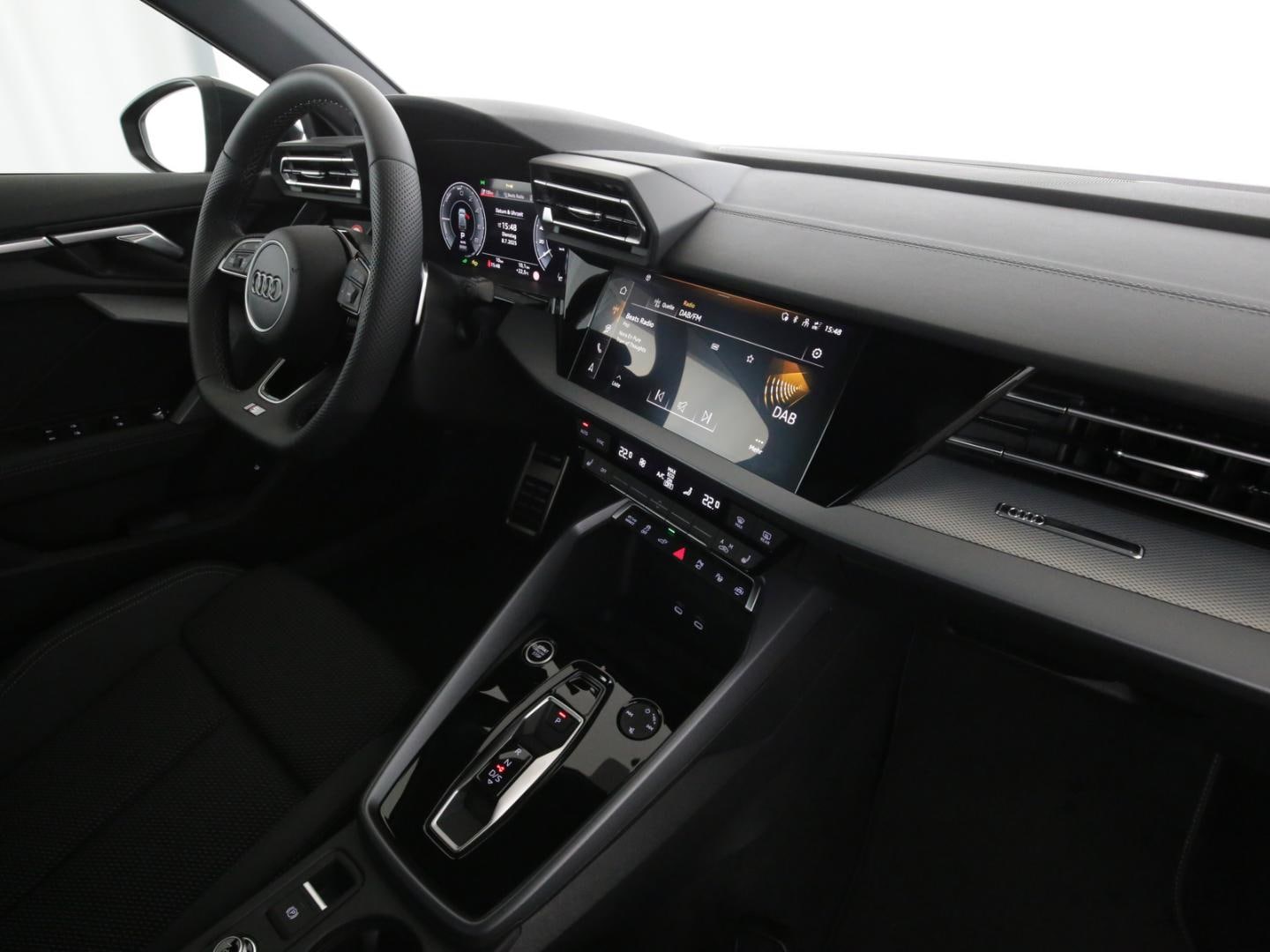 Bild über Audi A3 allstreet TFSI e 40 TFSI e S tronic - für weitere Informationen kontaktieren Sie den Audi Partner