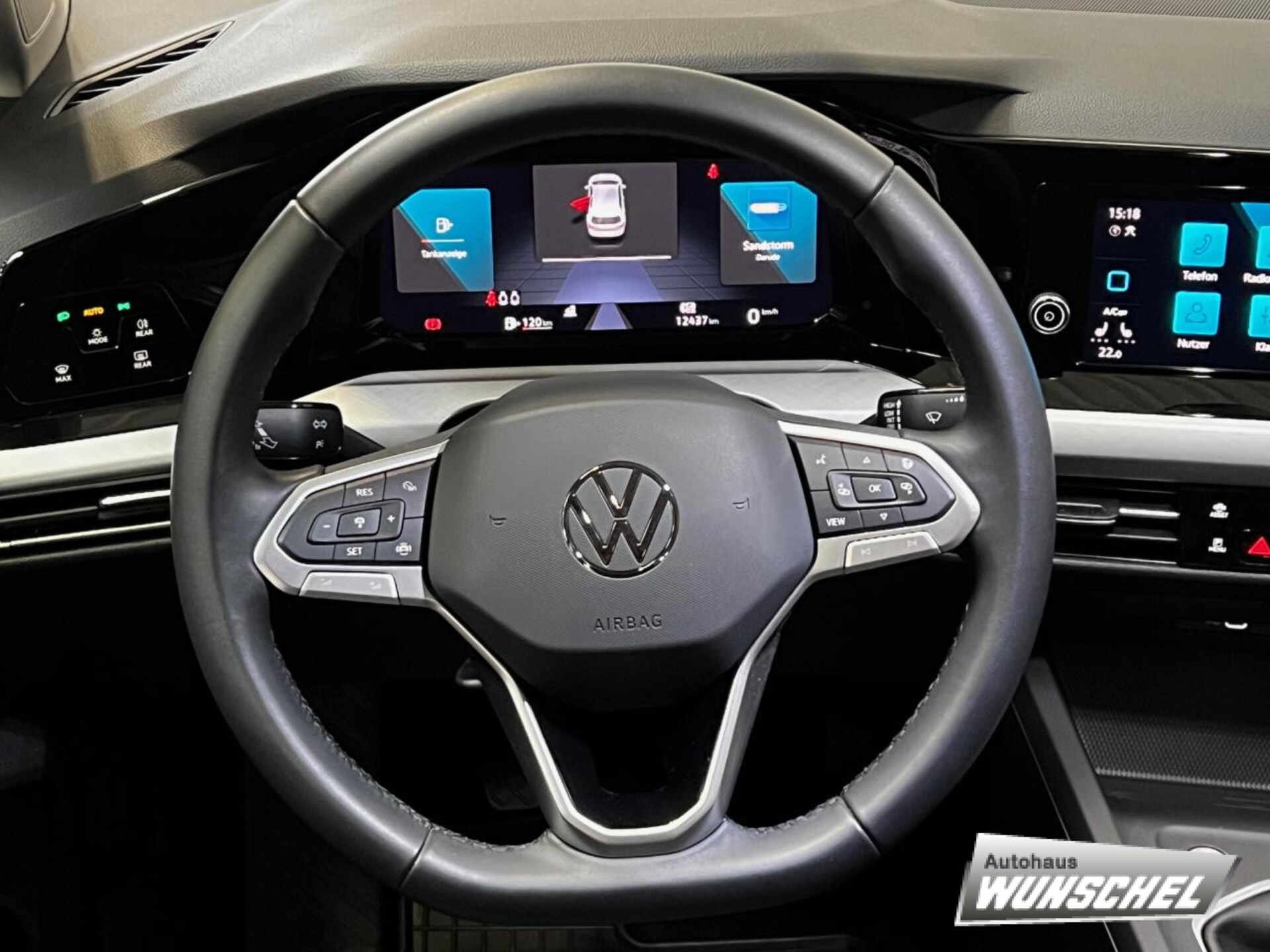 Volkswagen Golf Life