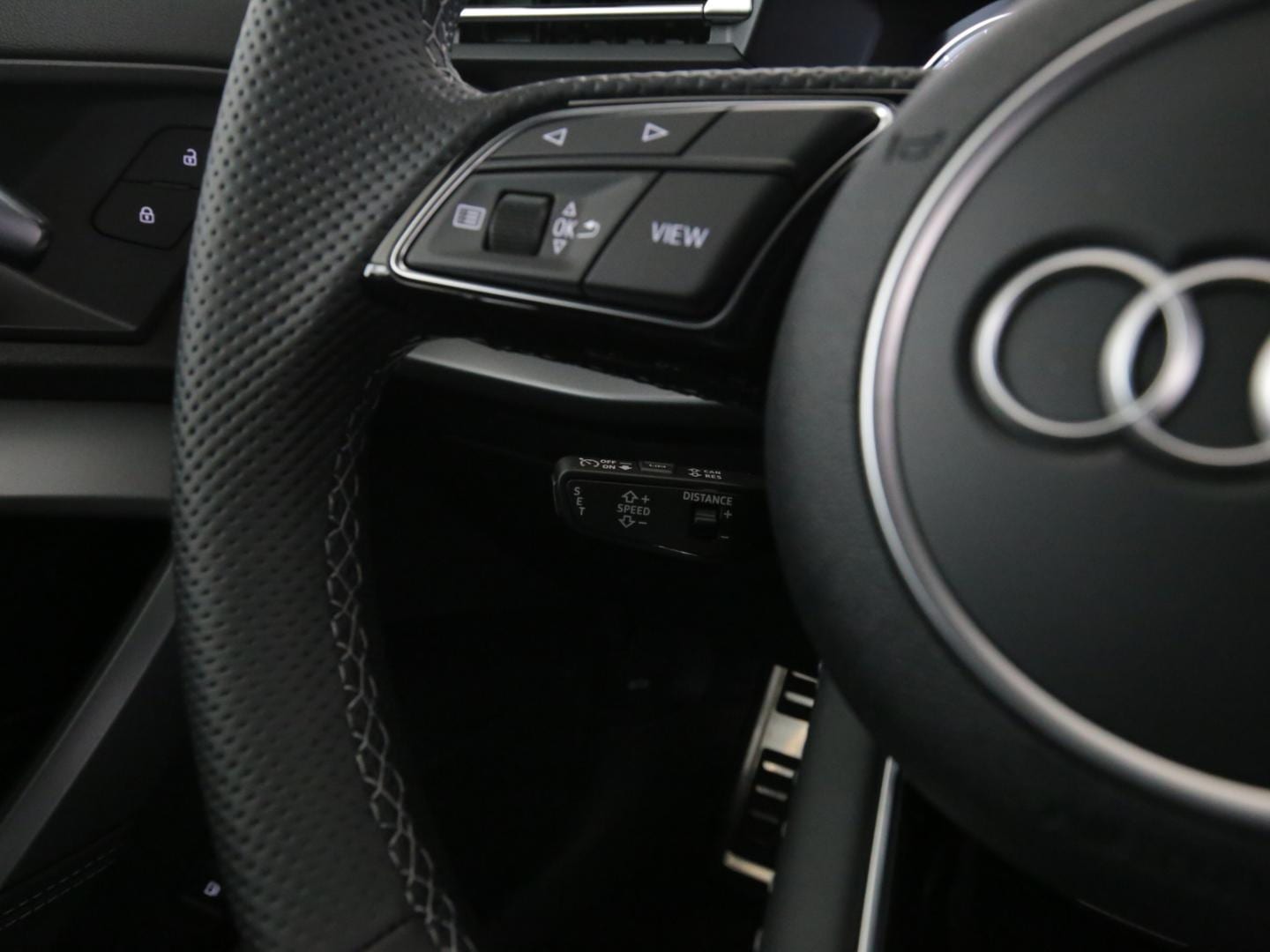 Bild über Audi A3 allstreet TFSI e 40 TFSI e S tronic - für weitere Informationen kontaktieren Sie den Audi Partner