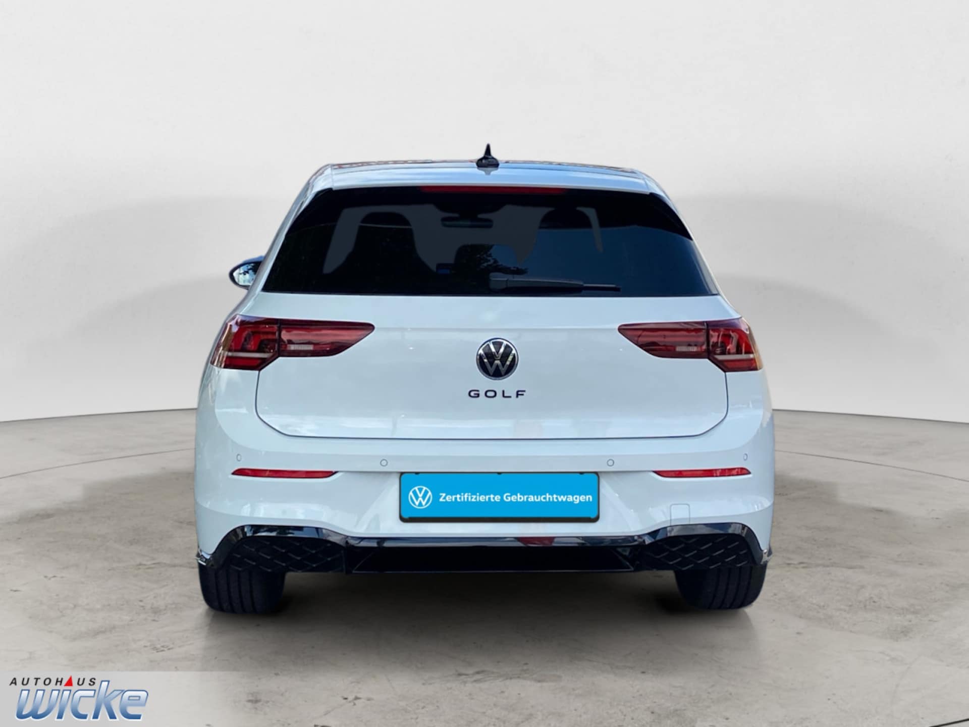 Volkswagen Golf R-Line