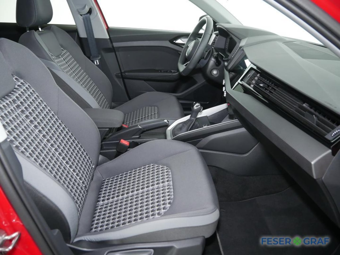 Bild über Audi A1 Sportback S line 30 TFSI S tronic - für weitere Informationen kontaktieren Sie den Audi Partner