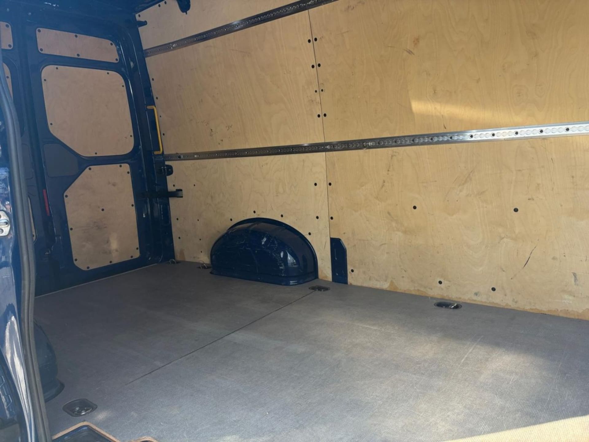Volkswagen Crafter Kasten mittlerer Radstand