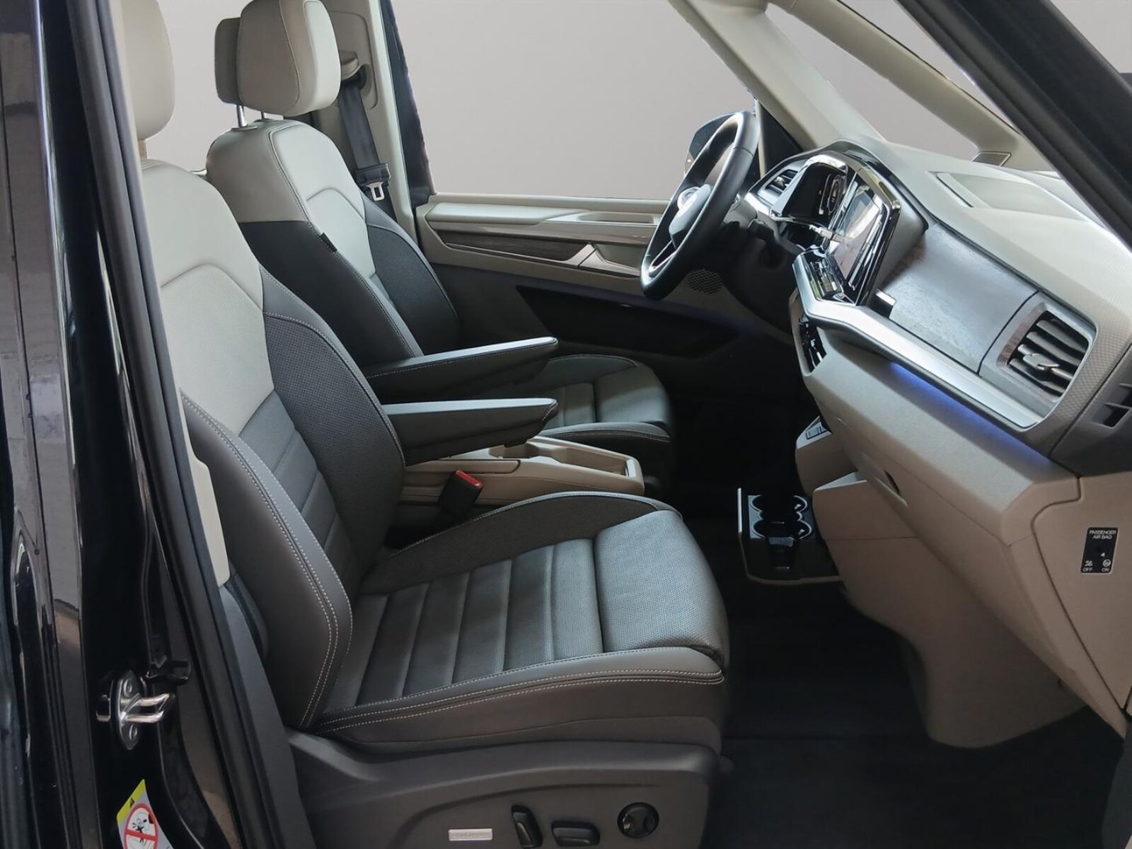 Volkswagen Multivan Langversion – Bild 17
