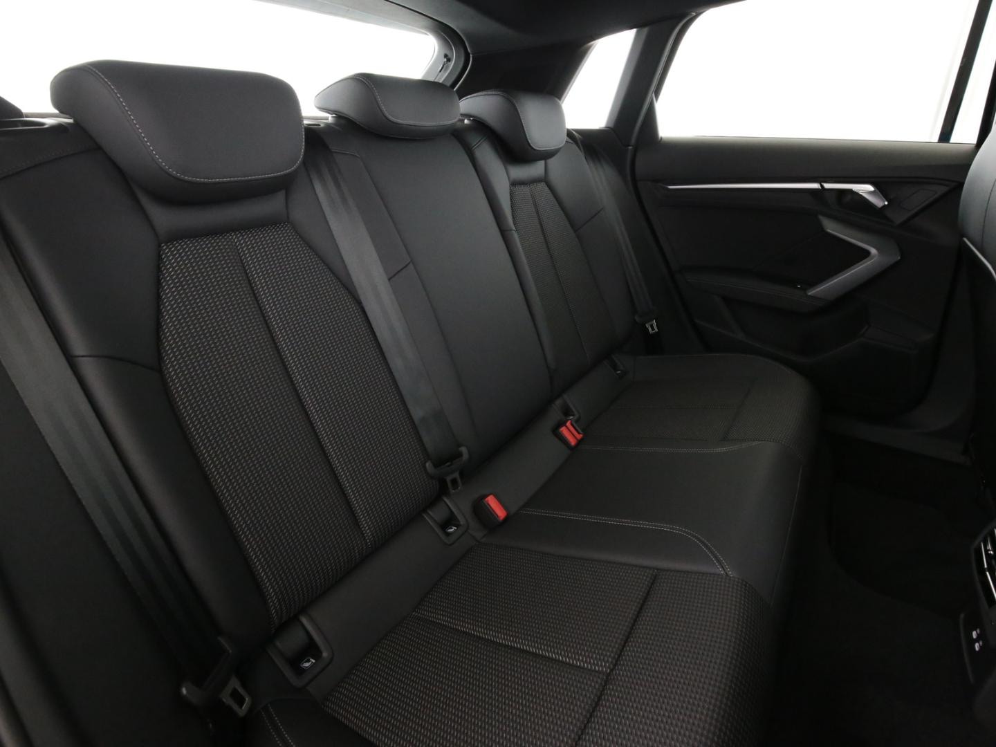 Bild über Audi A3 allstreet TFSI e 40 TFSI e S tronic - für weitere Informationen kontaktieren Sie den Audi Partner
