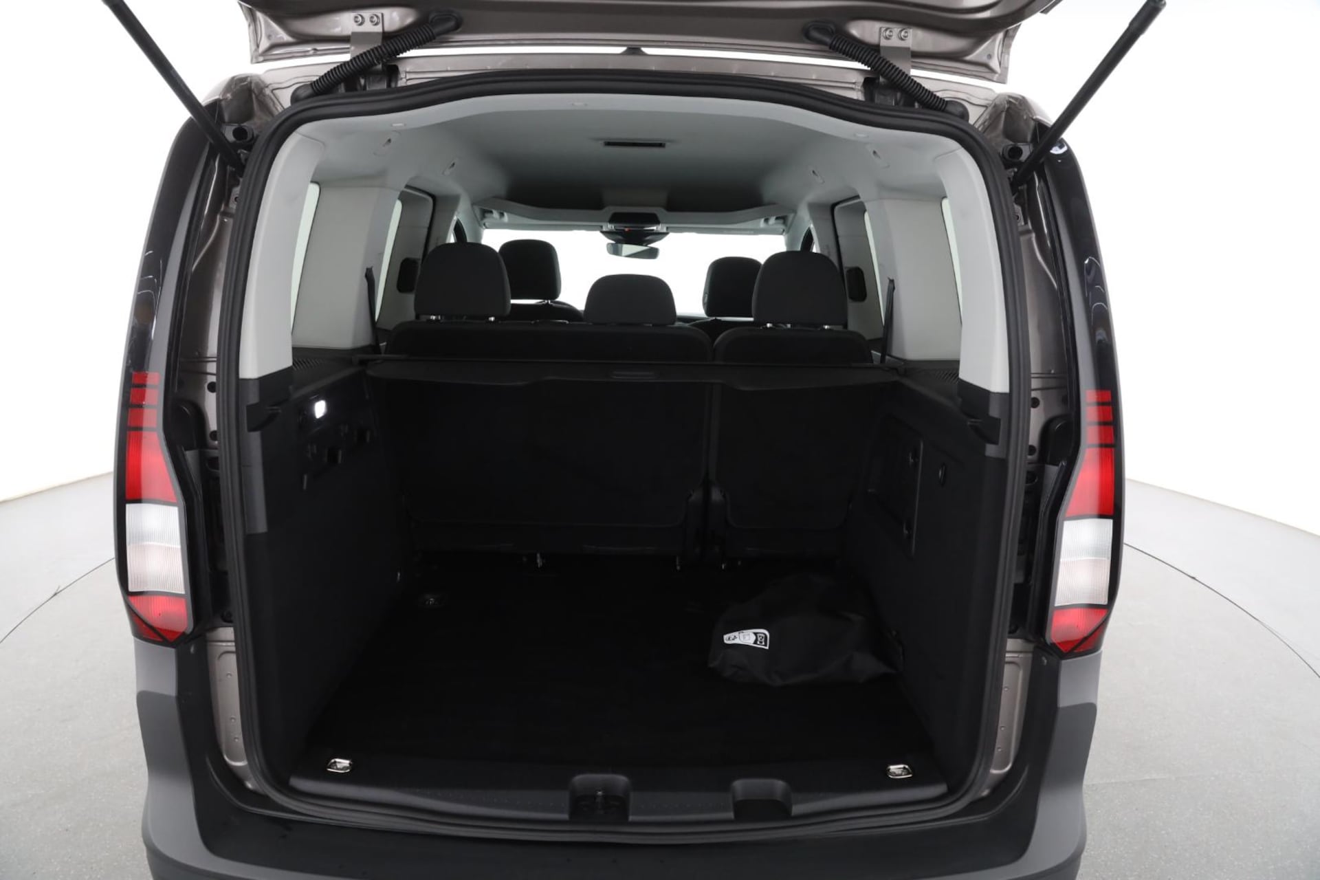 Volkswagen Caddy Basis-Modell