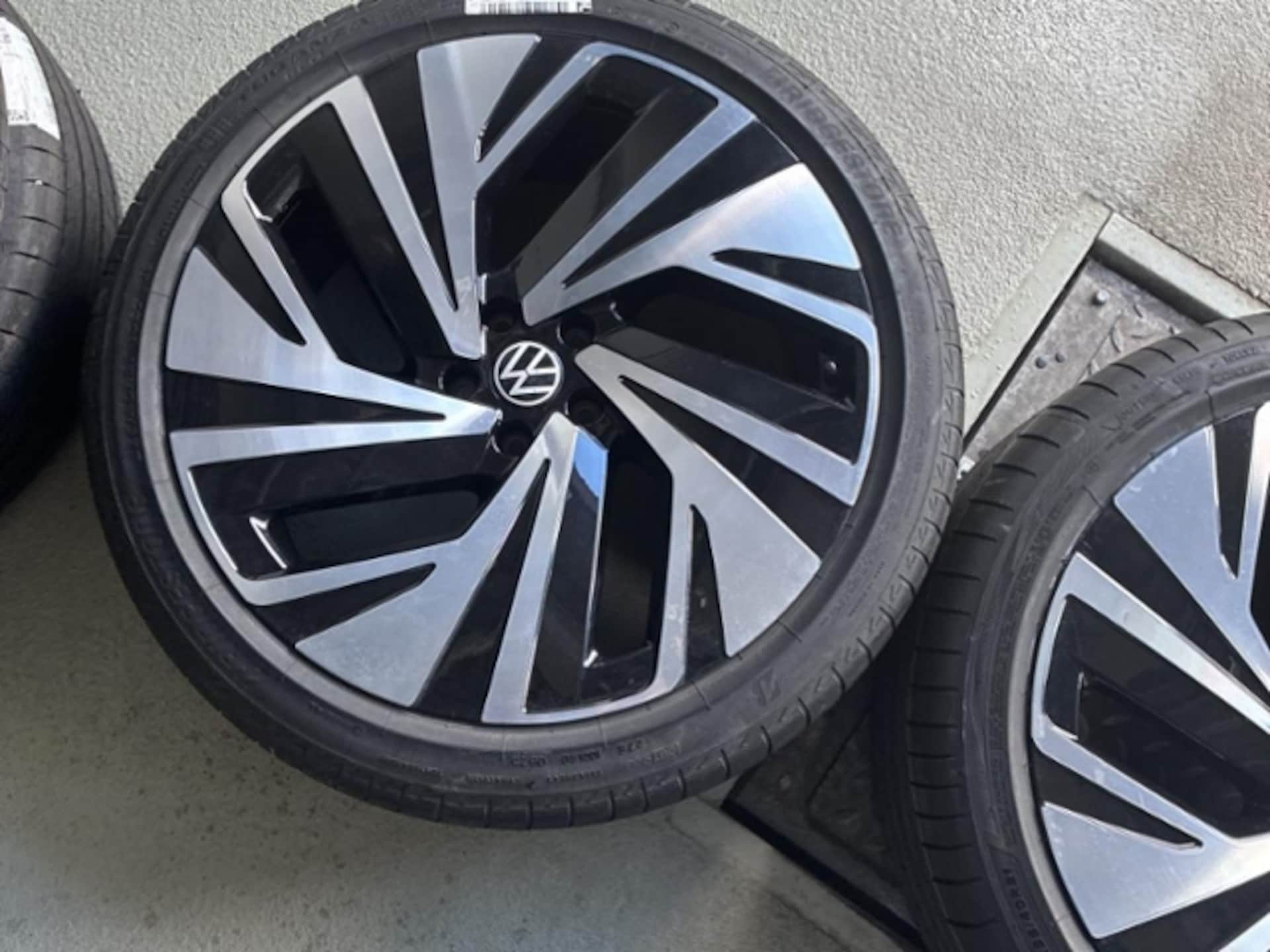 Volkswagen ID.4 GTX