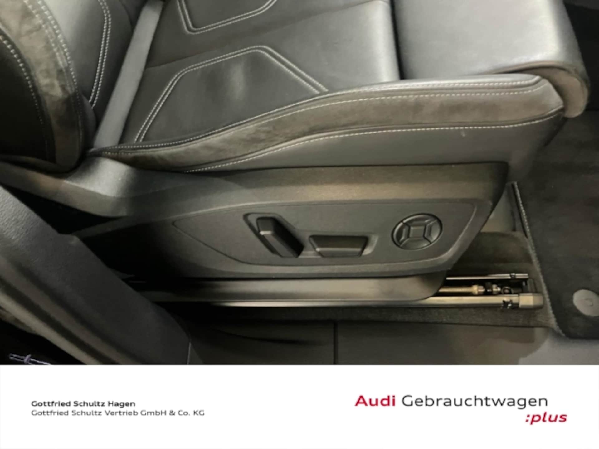 Audi Q3 SUV S line