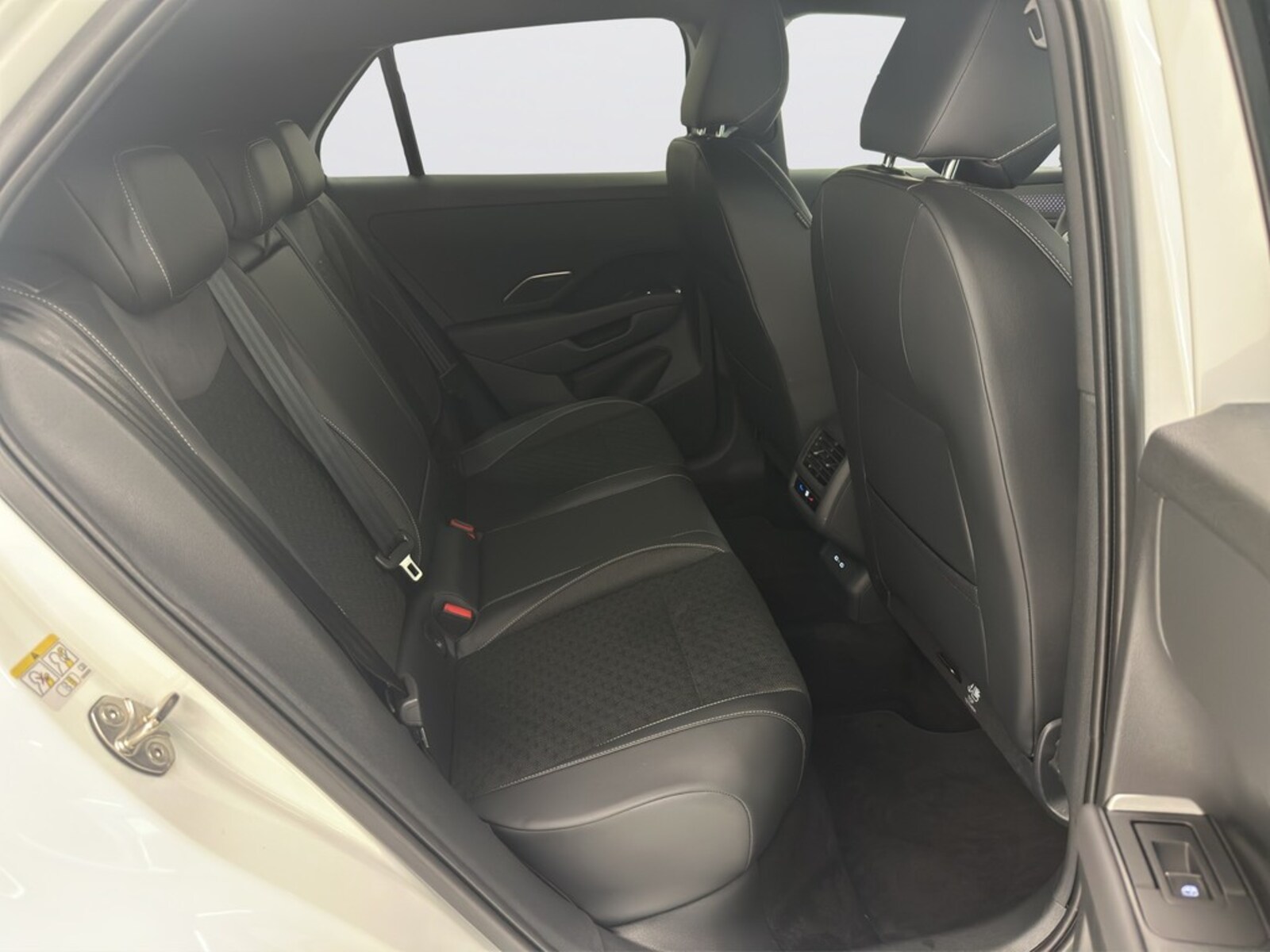 Volkswagen T-Roc – Bild 17