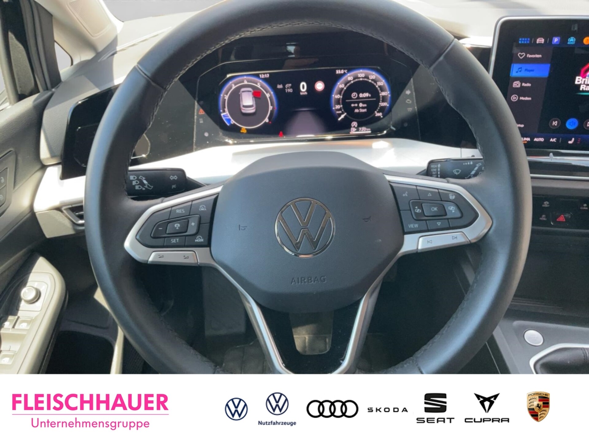 Volkswagen Golf Life