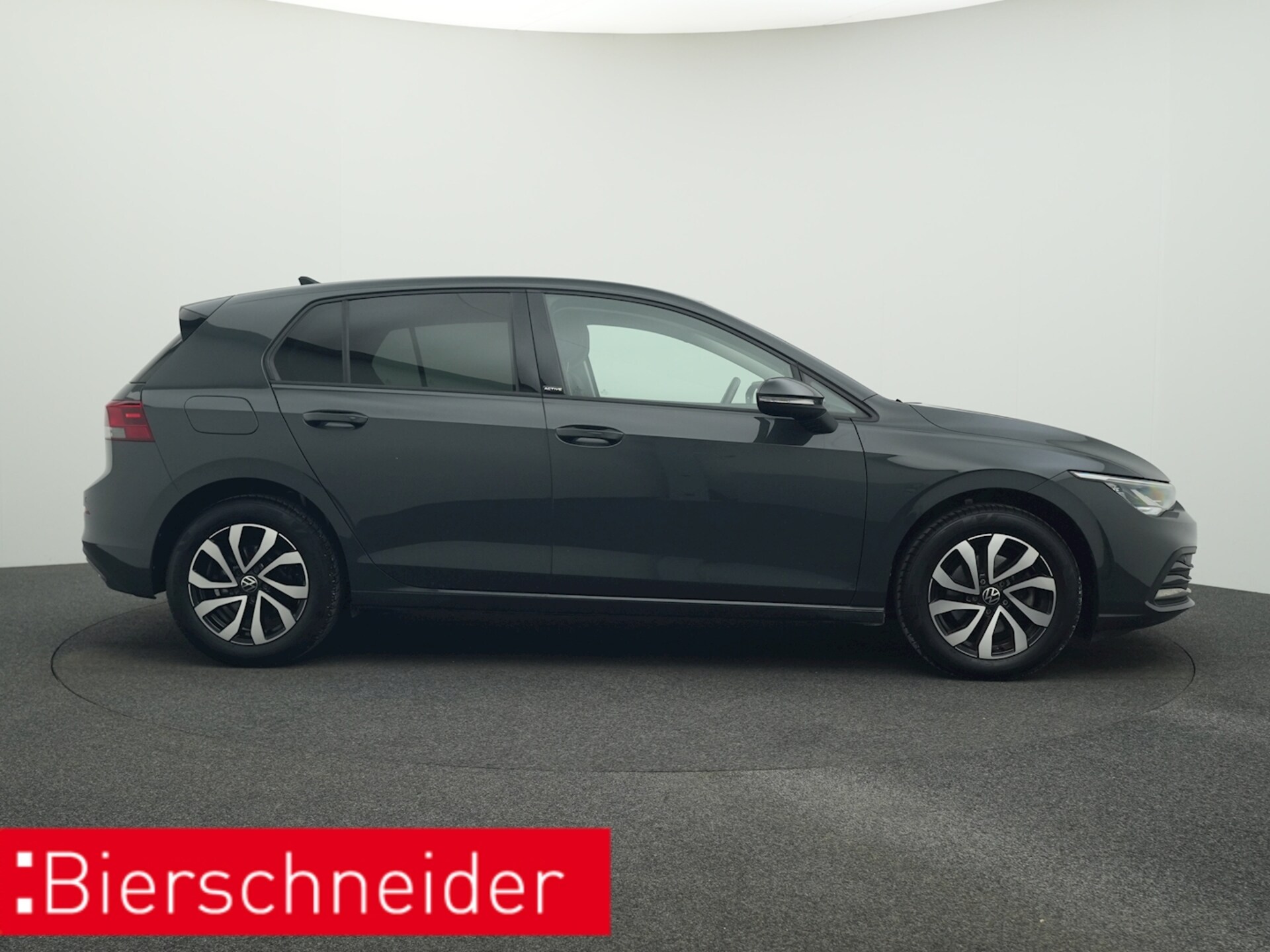 Volkswagen Golf Active